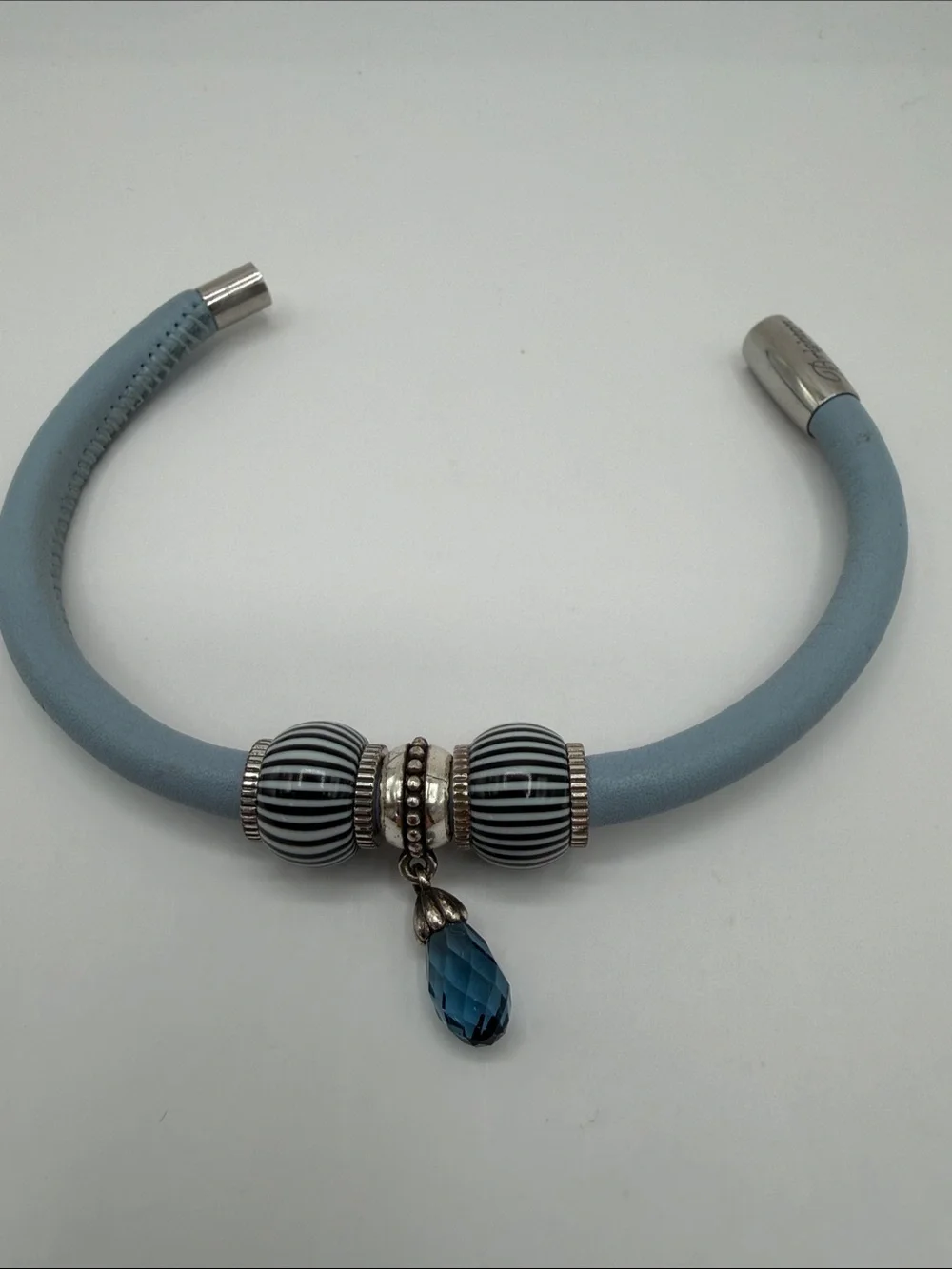 Brighton Pale Blue MdLg WoodstockLeather Bracelet with Silver Beads and Teardrop